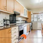 Apartment #032 Charming Old Town Prime Spot *
