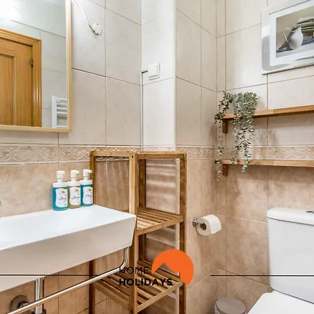 #032 T2 Idalia By Holidays